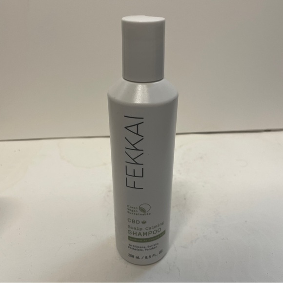 Fekkai Scalp Calming Shampoo 8.5 OZ HTF - Picture 1 of 3